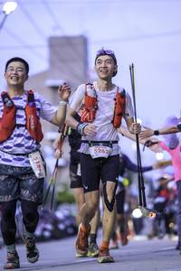 BIB: 5186, 5262
                            <button type="button" onclick="openModal(24673255)" class="btn btn-primary btn-sm float-right btn-popup" data-toggle="modal" data-target=".modal-high-quality">
                        <i class="fas fa-shopping-cart"></i> Add to Cart
                    </button>
                                            <button type="button" onclick="isThisMe(24673255, true)" class="btn btn-success btn-sm float-right btn-popup btn-isme hidden" data-toggle="tooltip" data-placement="bottom" title="นี่คือรูปของคุณใช่ไหม คลิกที่นี่เพื่อเอาเข้าอัลบั้ม">
                        <i class="fas fa-plus"></i> Add to album
                    </button>
                    <button type="button" onclick="isThisMe(24673255, false)" class="btn btn-warning btn-sm float-right btn-popup btn-isnotme hidden">
                        <i class="fas fa-ban"></i> Remove from album
                    </button>